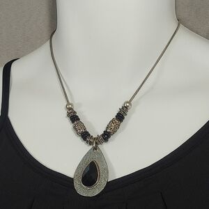 Vintage Evil Eye Pewter Black Pendant Silver Tone Serpentine Necklace